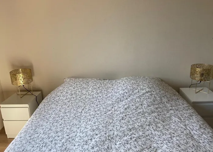 아파트 Spacious T3 With Balcony - Close To Town Center